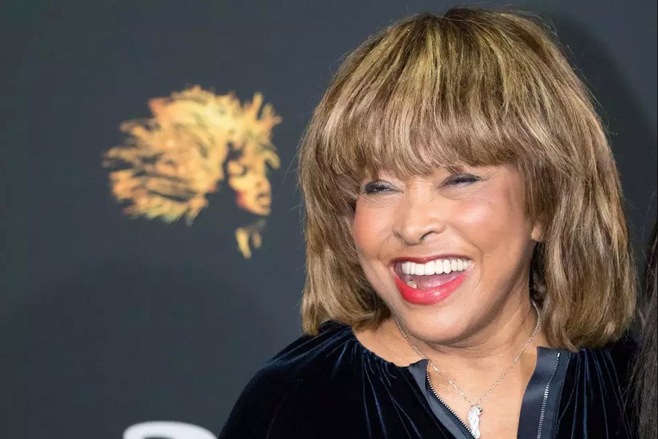 Aos 81 anos, Tina Turner faz aparição raríssima na web